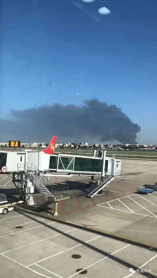 紧急 晋江一工厂突发大火,浓烟遮天 请让出救援通道