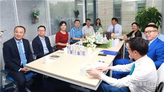 徐建成董事长亲临绿叶上海博士后工作站部署工作,庆贺工作站成立一周年